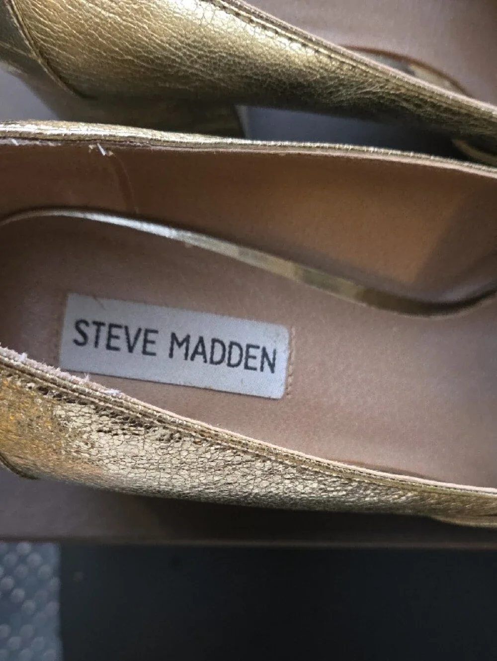 Steve Madden Gold Metallic Fringe Loafers